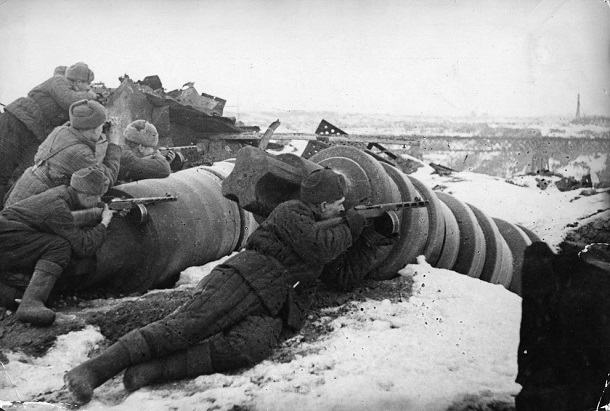 27 января 1943 года – советские войска приступили к уничтожению расчлененных немецко-фашистских группировок, окруженных в Сталинграде